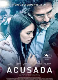  Acusada